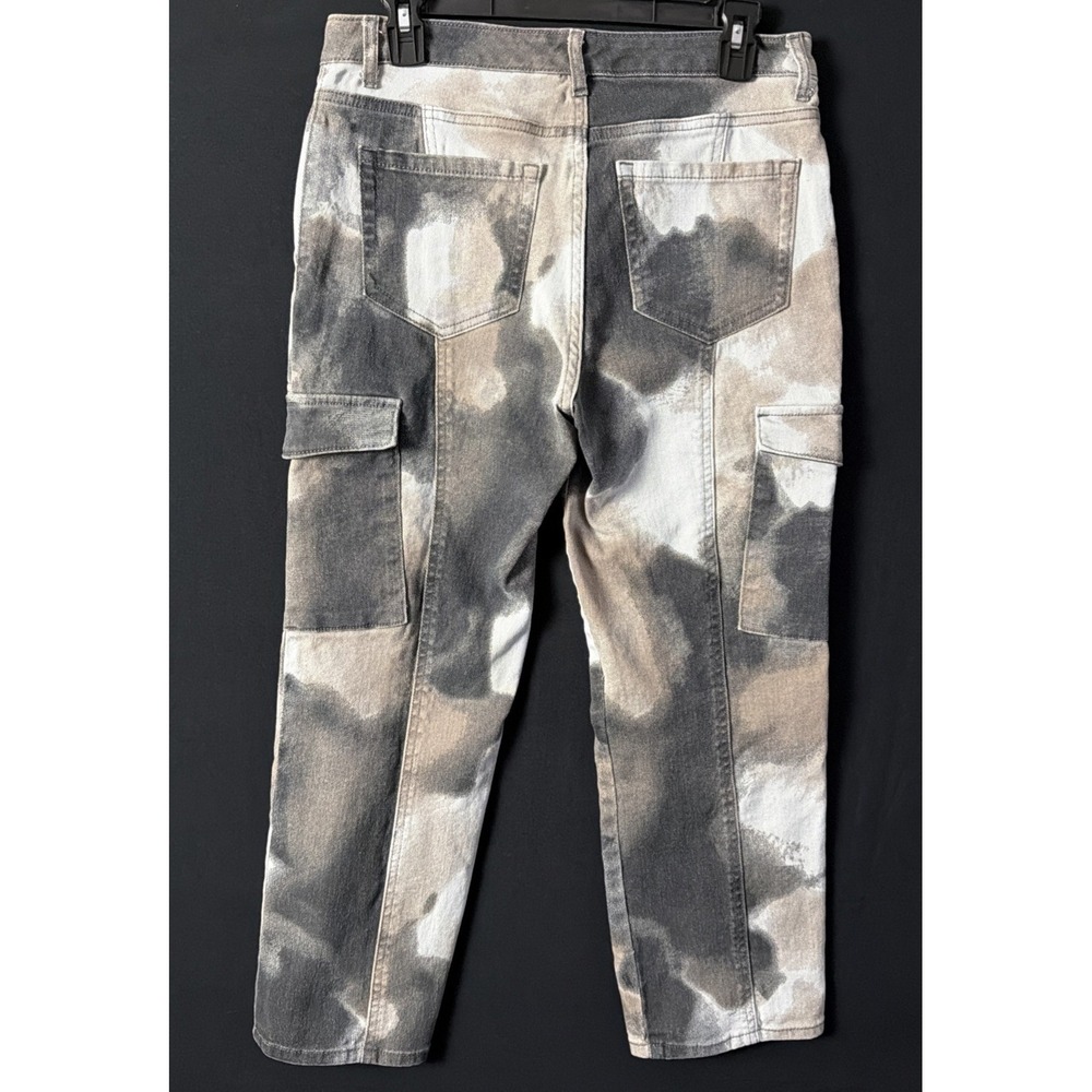LOGO by Lori Goldstein Straight Leg Cargo Jeans Grey Combo Petite 4 A630407 - Picture 3 of 9